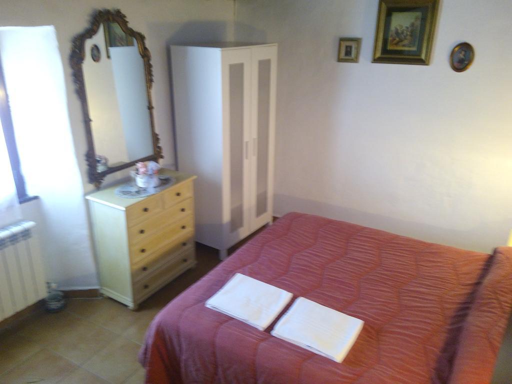Agriturismo Locanda Del Papa La Spezia Bagian luar foto