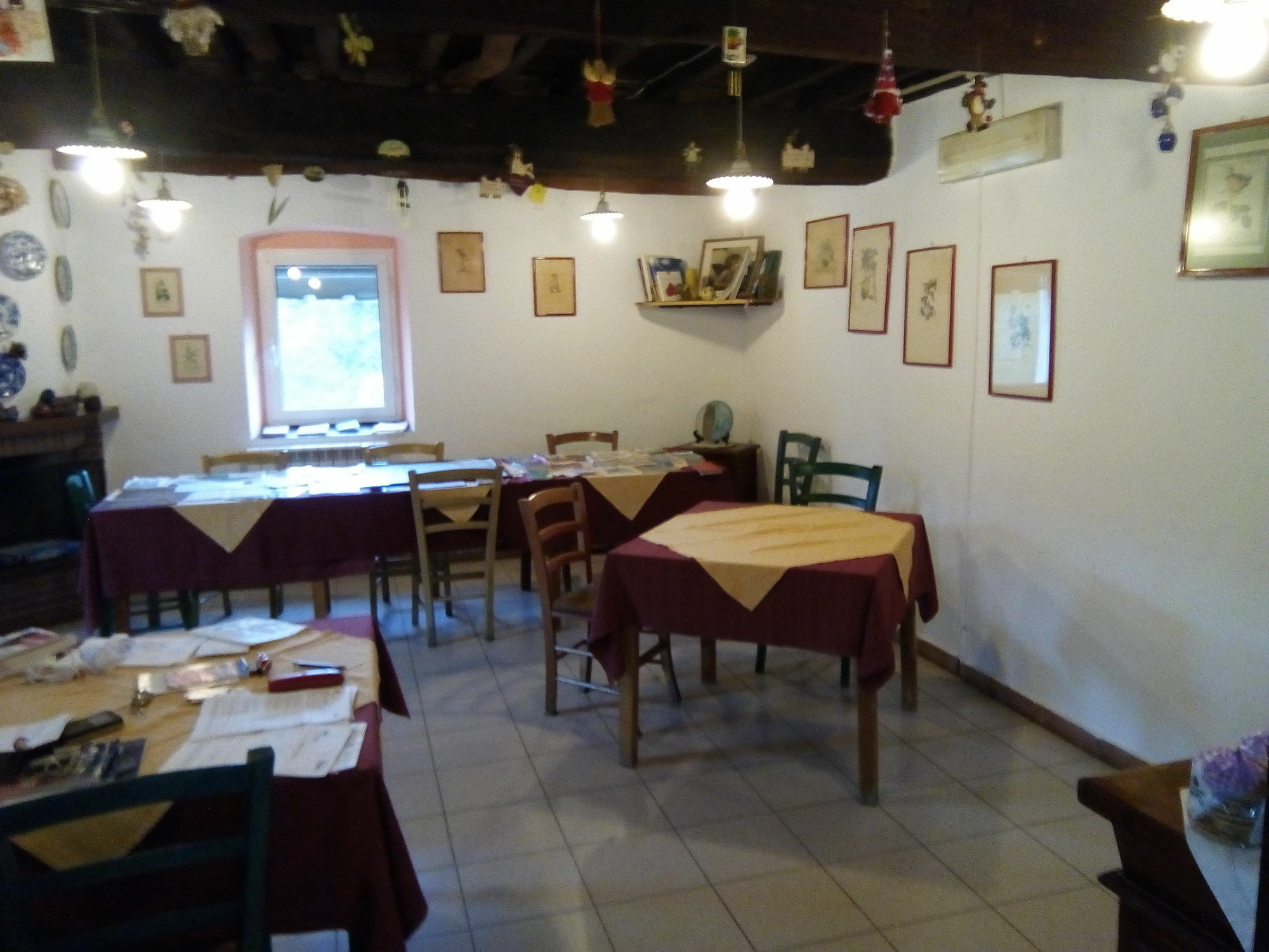Agriturismo Locanda Del Papa La Spezia Bagian luar foto
